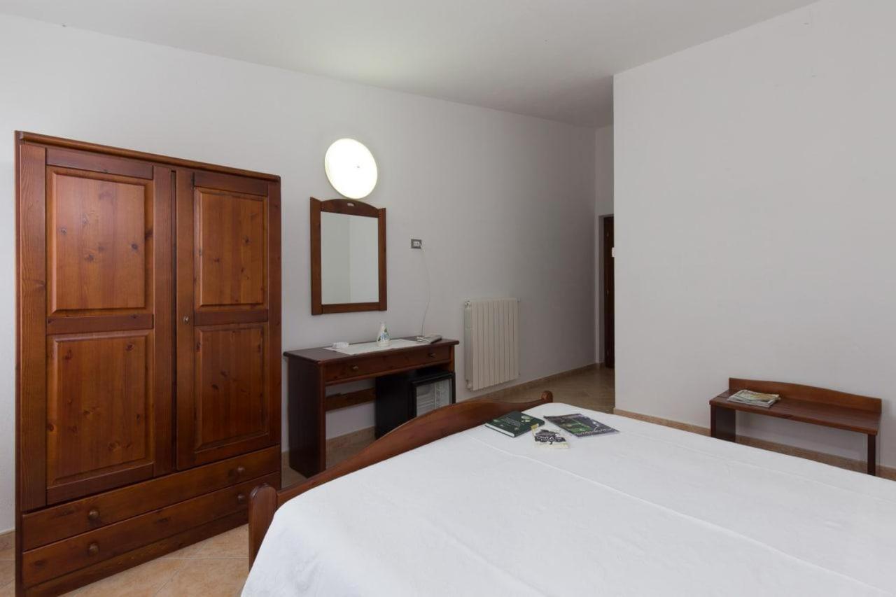 Hotel Ispinigoli Dorgali Kültér fotó