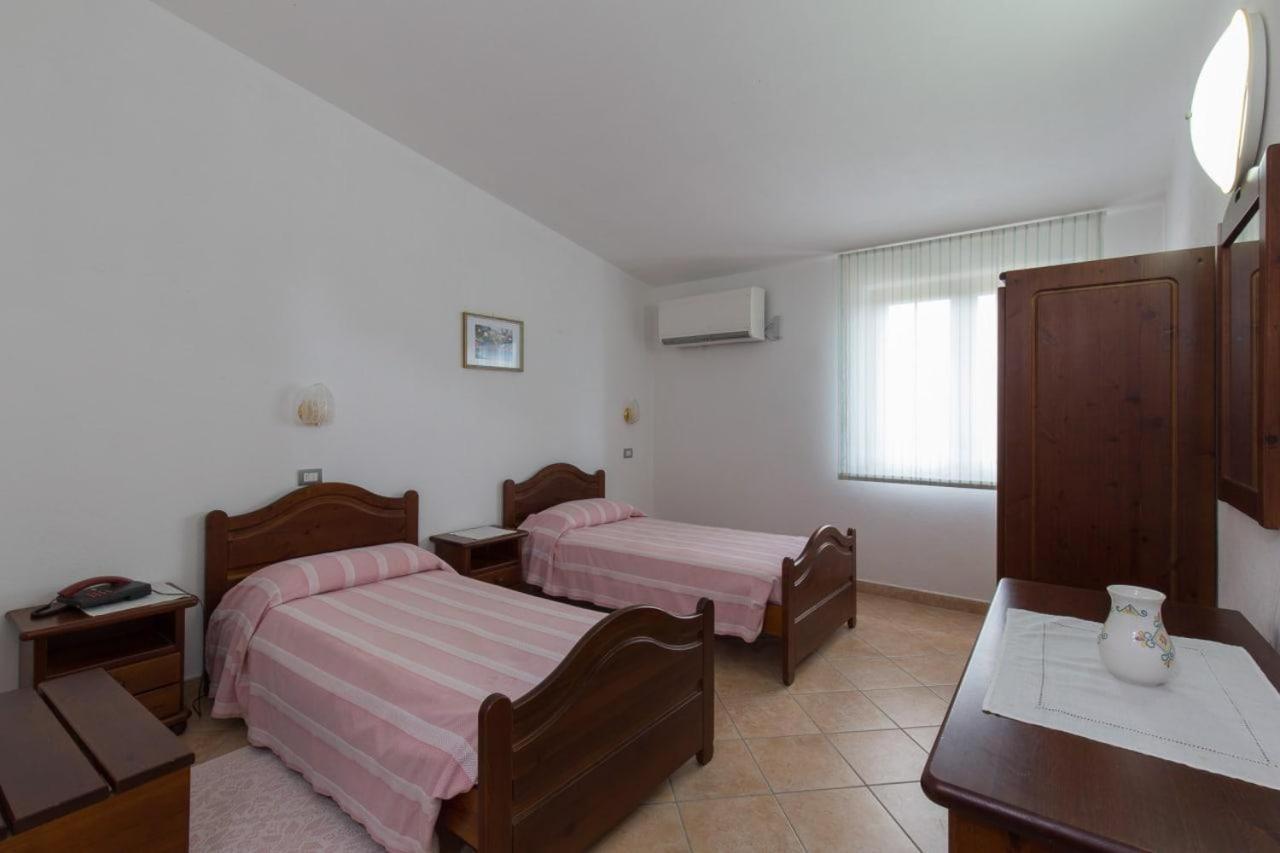 Hotel Ispinigoli Dorgali Kültér fotó